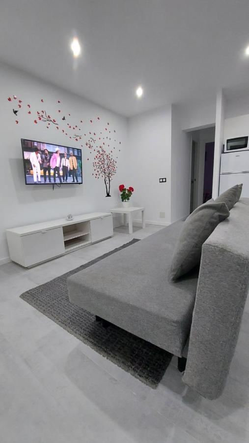 Madrid Chill Apartment ภายนอก รูปภาพ